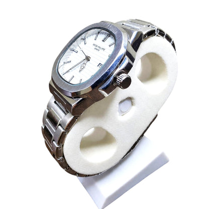 Luxury Nautilus-Style Stainless Steel Watch - Green, White & Black Dial